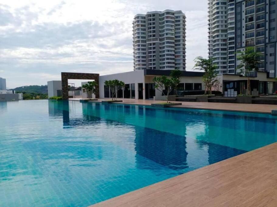 H&H Lovely Homestay In Nilai Exterior foto