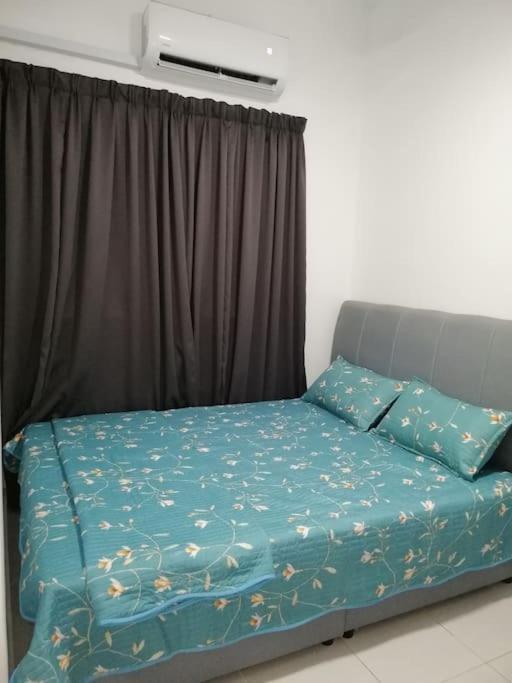 H&H Lovely Homestay In Nilai Exterior foto